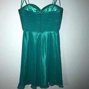 Formal/Classy Emerald Green Dress